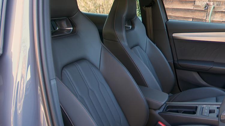 CUPRA FORMENTOR ESTATE 1.5 eHybrid 204 V1 5dr DSG